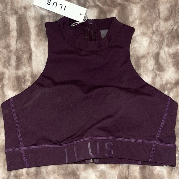 Ilus label Other - Purple active top